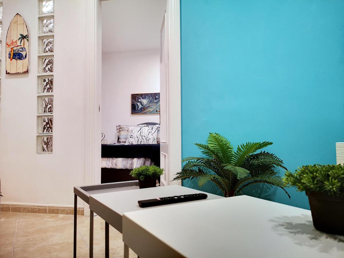 Apartamento Junto A Calle Larios Malaga Exterior photo