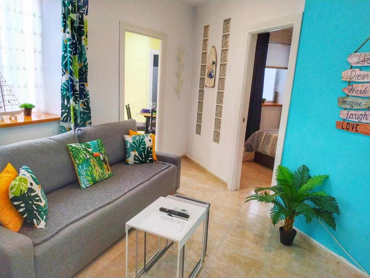Apartamento Junto A Calle Larios Malaga Exterior photo